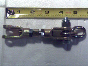 047-2000-00 - 2 - Link Adjustable Deck Hanger - Outlaw Models