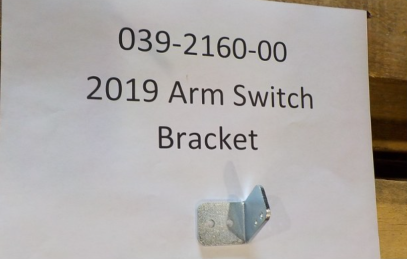 039-2160-00 - Arm Switch Bracket