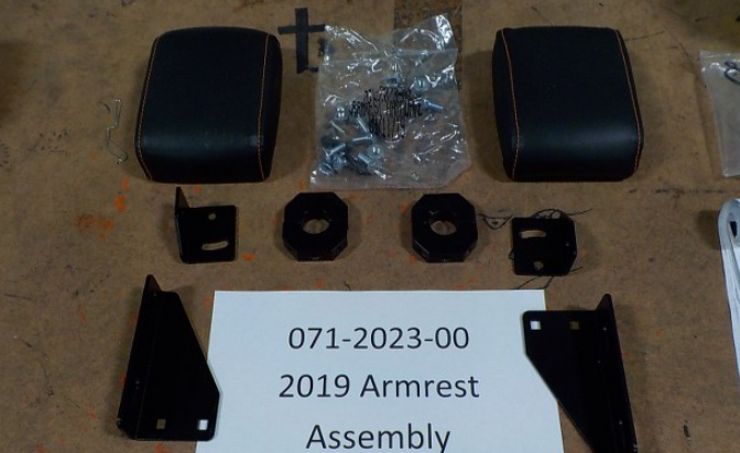 071-2023-00 - 2019-2021 Steering Arm Rest Assembly